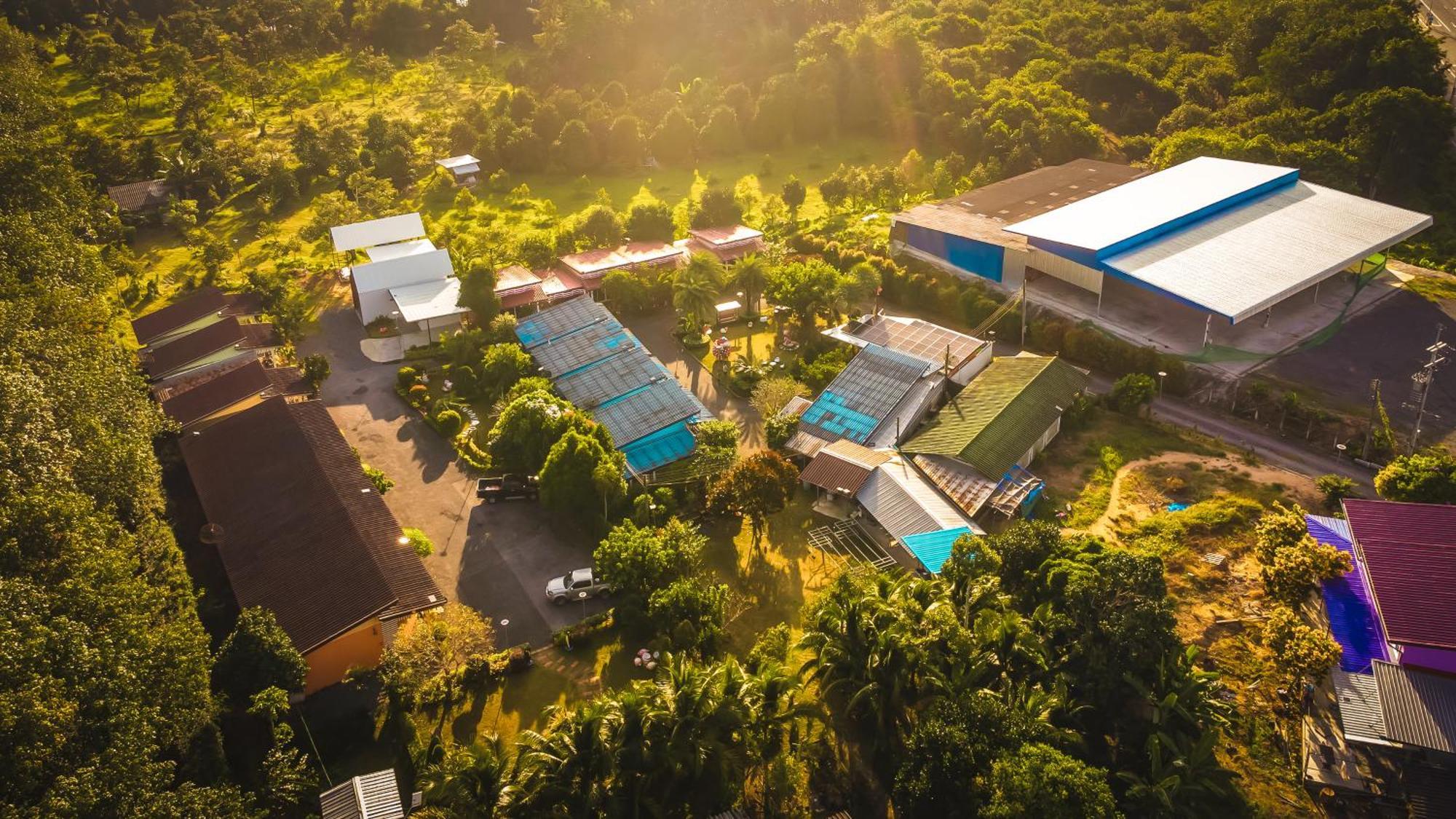 Baan Suan Mee Tang Hotel Chanthaburi Buitenkant foto