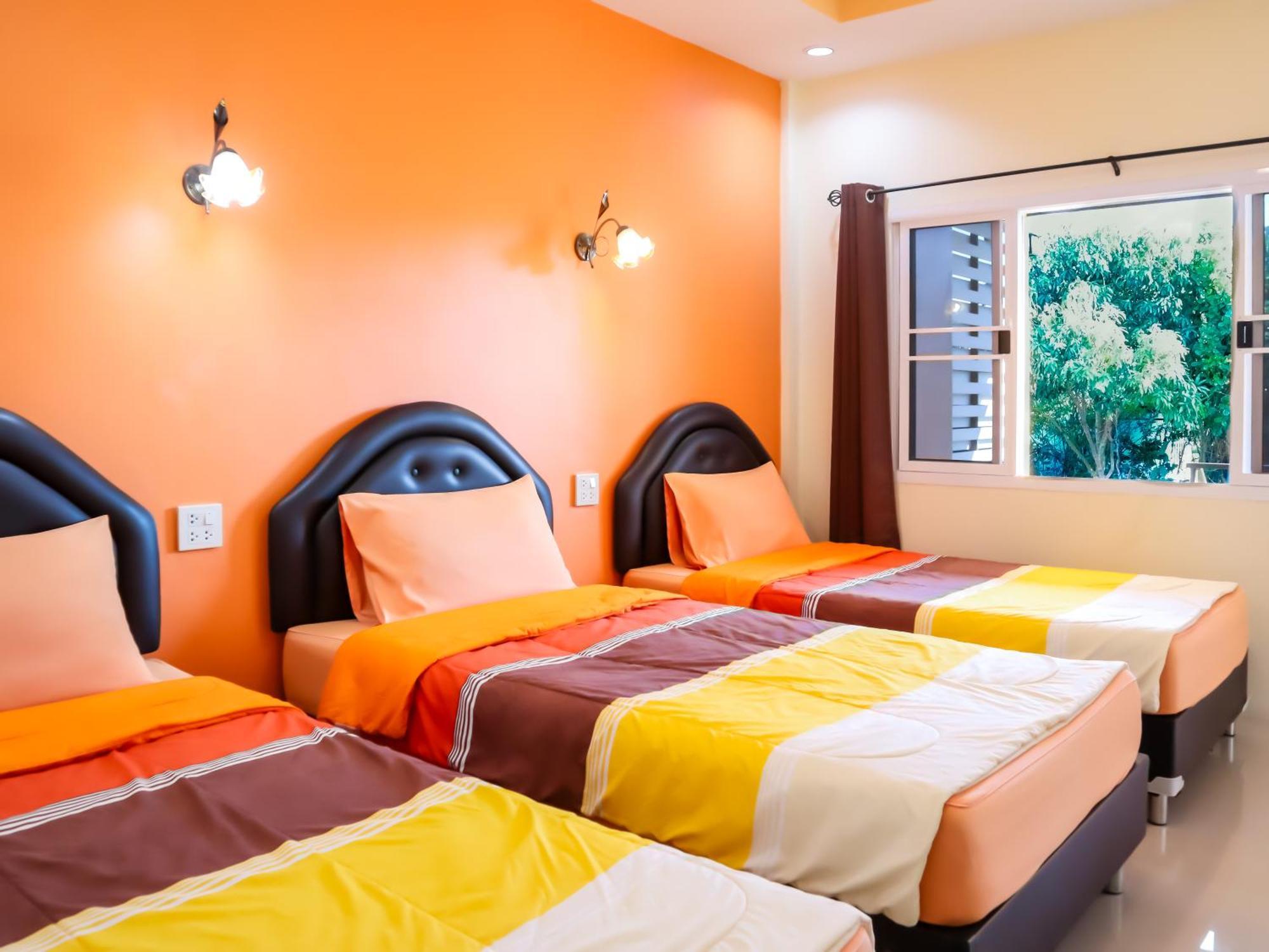 Baan Suan Mee Tang Hotel Chanthaburi Buitenkant foto