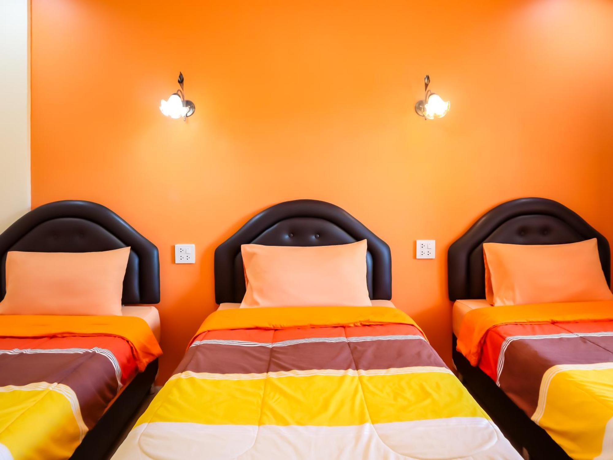 Baan Suan Mee Tang Hotel Chanthaburi Buitenkant foto